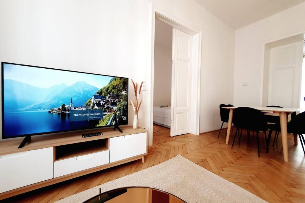 Savoir Vivre Apartments Rosinagasse Wien Ngoại thất bức ảnh
