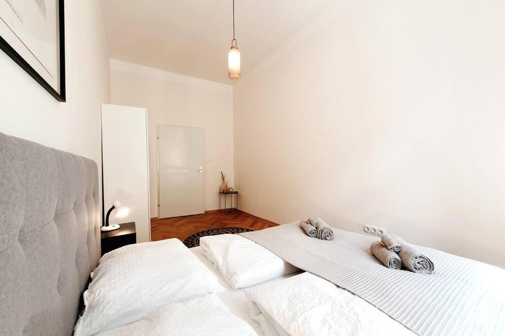 Savoir Vivre Apartments Rosinagasse Wien Ngoại thất bức ảnh